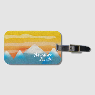 Etiqueta De Bagagem Aventura Aguarda Montanha Sunset