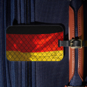 Etiqueta De Bagagem Bandeira Alemã atrás da Cerca de Corrente