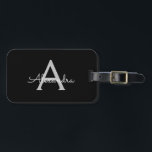 Etiqueta De Bagagem Black Silver Modern Script Girly Monographic Name<br><div class="desc">Monograma preto e prateado Adicione seu próprio nome Saco de bagagem A etiqueta de sacola faz o doce doce presente de 16 anos,  casamento,  chá de panela,  chá de fraldas ou festa de solteira para alguém decorando seu quarto em estilo.</div>