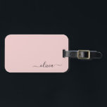 Etiqueta De Bagagem Blush Dusty Pink Girly Script Monograma Nome Moder<br><div class="desc">Blush Dusty Pink Monograma Adicione seu próprio nome Slogagem da Bagagem O slogan do saco faz o doce doce presente de 16 anos,  casamento,  chá de panela,  chá de fraldas ou festa de solteira para alguém que decora seu quarto em estilo.</div>