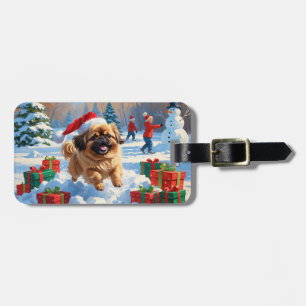Etiqueta De Bagagem Cão Pequinês Correndo na Neve com Chapéu de Natal