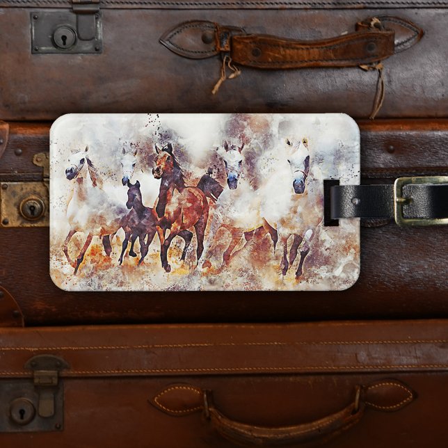 Etiqueta De Bagagem Cavalos Selvagens Modernos de Aquarela (Luggage tag featuring a watercolor painting of wild running horses. Beautiful for any horse lover)