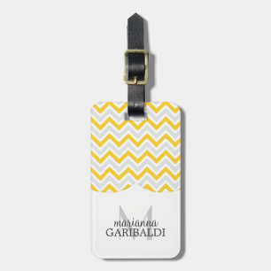 Etiqueta De Bagagem Chevron amarelo e moderno personalizado