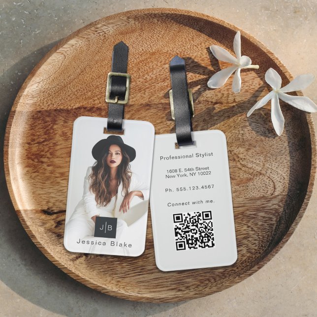 Etiqueta De Bagagem Código QR de Foto do Na moda Modern Entrepreneur M (Criador carregado)