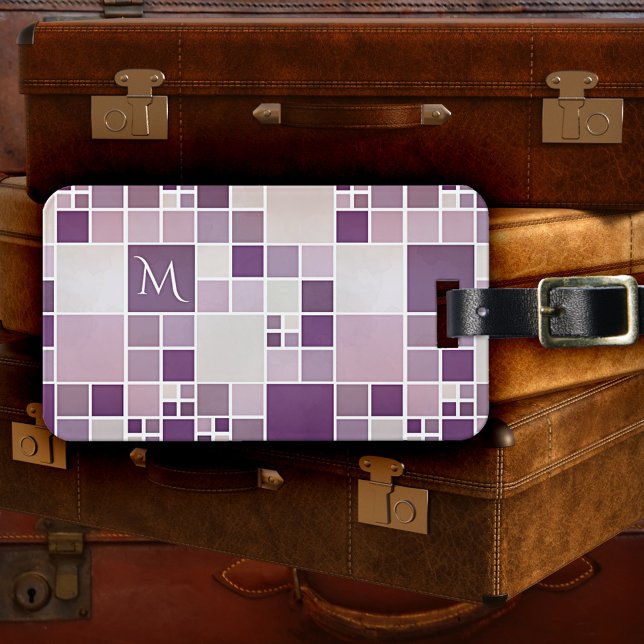Etiqueta de Bagagem com Monograma em Padrão Roxo A (Luggage tag featuring a checkered design with a subtle watercolor effect in mauve, purple and lilac )
