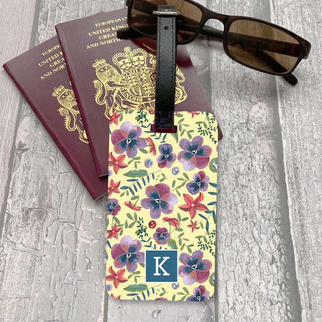 Etiqueta De Bagagem Flores Violetas Monograma impressão floral (Flowers Violets floral all-over print monogram Lug Luggage Tag)