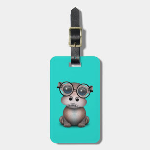 Etiqueta De Bagagem Hipopótamo Nerdy bonito do bebê que veste vidros