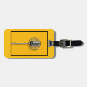 Etiqueta De Bagagem Microfone retrô em amarelo ousado