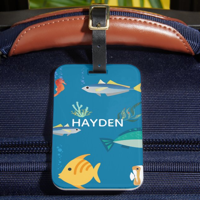 Etiqueta De Bagagem Modern Fish and Seahorse Blue Personalised (Frente Insitu 2)