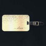 Etiqueta De Bagagem Monograma de Metal com Brilho Dourado Nome Glam<br><div class="desc">Etiqueta para mala ou bolsa com monograma e inicial em metal dourado com brilho e faísca. Isso faz o presente perfeito para aniversário de 16 anos, casamento, chá de noiva, aniversário de casamento, chá de bebê ou festa de despedida de solteira para alguém que ama luxo e estilos chiques e...</div>