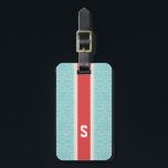 Etiqueta De Bagagem Monograma geométrico do padrão abstrato de turques<br><div class="desc">Design abstrato do padrão geométrico abstrato azul-turquesa azul-turquesa, elegante e elegante na moda, o bonito padrão geométrico moderno e contemporâneo do azul-turquesa e da faixa vermelha dá a este design branco e limpo um aspecto contemporâneo e clássico. Legal presentes únicos para ela. Personalize o monograma personalizado com suas próprias iniciais...</div>