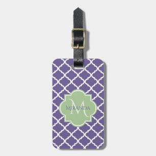 Etiqueta De Bagagem Na moda Purple Quatrefoil e nome Monograma Verde