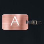 Etiqueta De Bagagem Nome do monograma de metal escovado Dourado com ro<br><div class="desc">Rosa Dourado } Esfregue cor-de-rosa esmagado com folha metálica Nome do monograma e Etiqueta de bagagem inicial. Esta etiqueta de mala é perfeita para Voltar à escola,  ao trabalho ou à viagem.</div>