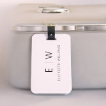 Etiqueta De Bagagem Nome do Monograma Mínimalista Moderno Elegante Cor<br><div class="desc">Eleve sua experiência de viagem com nossa Tag de bagagem monográfica clássica e moderna minimalista e elegante. Esse acessório meticulosamente projetado combina elegância de eterno com minimalismo contemporâneo, garantindo que sua bagagem se destaca com sofisticação. Feito com precisão e atenção aos detalhes, esta etiqueta de bagagem é mais do que...</div>