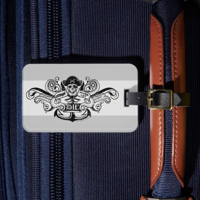 Etiqueta De Bagagem O Crachá Pirata "Nunca Diga Morrer" (Frente Insitu 4)