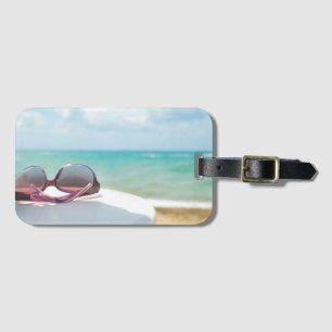 Etiqueta De Bagagem Óculos de sol na praia