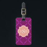 Etiqueta De Bagagem Padrões de chave cinzenta rosada púrpura monograma<br><div class="desc">A chave verde-roxa e abstrato geométrica roxa elegante na moda elegante chic, moderna e elegante, o padrão abstrato grego moderno e contemporâneo em roxo e burgundy dá a este design limpo e arrojado um olhar contemporâneo e clássico. Legal presentes únicos para ela. Personalize o monograma personalizado com suas próprias iniciais...</div>