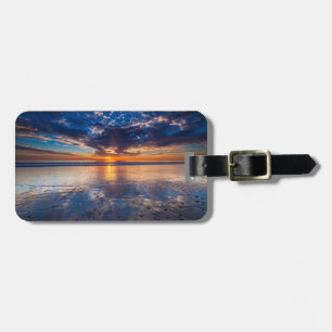 Etiqueta De Bagagem Paisagem marinha dramática, pôr do sol, CA