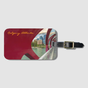 Etiqueta De Bagagem Paisagem urbana de Calgary através da Peace Bridge