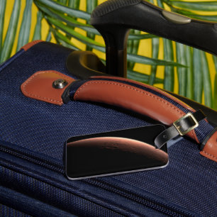 Etiqueta De Bagagem Parte De Marte Na Fronteira De Luz E Escuro.