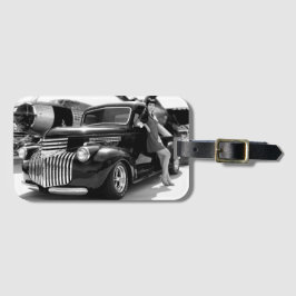 Etiqueta De Bagagem Pin 1941 do camionete do hot rod de Chevy acima da