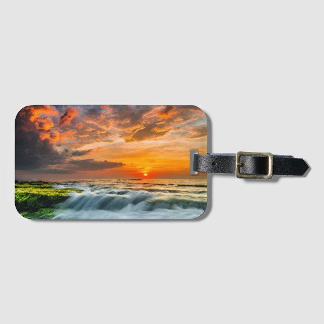 Etiqueta De Bagagem Praia de Manyar no nascer do sol (Frente Horizontal)