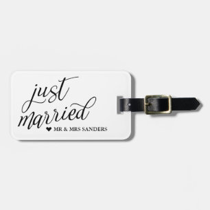Etiqueta De Bagagem Recem casados de Coração e Script Ininterrupto