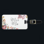 Etiqueta De Bagagem Rosa Rosa Rosa Floral, Rosa Rosa, Casamento Floral<br><div class="desc">Rosa Rosa Rosa Cor-de-rosa Casamento Floral Sr & Sra. Viagem Bag Tag. Os detalhes criativos de floral,  folhas e texturas com fontes de script dão uma aparência única à etiqueta de viagem. Por favor,  dê uma olhada em designs coordenadores desta coleção de suítes de casamento.</div>