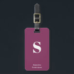 Etiqueta De Bagagem Roxo Plum Berry Monogramas Nome Typinteiro<br><div class="desc">Roxo Plum Berry Monographic Name Tag (Etiqueta de bagagem de Na moda de máquina) para suas viagens e férias,  personalize esta etiqueta de na moda com seu próprio monograma e nome inicial.</div>