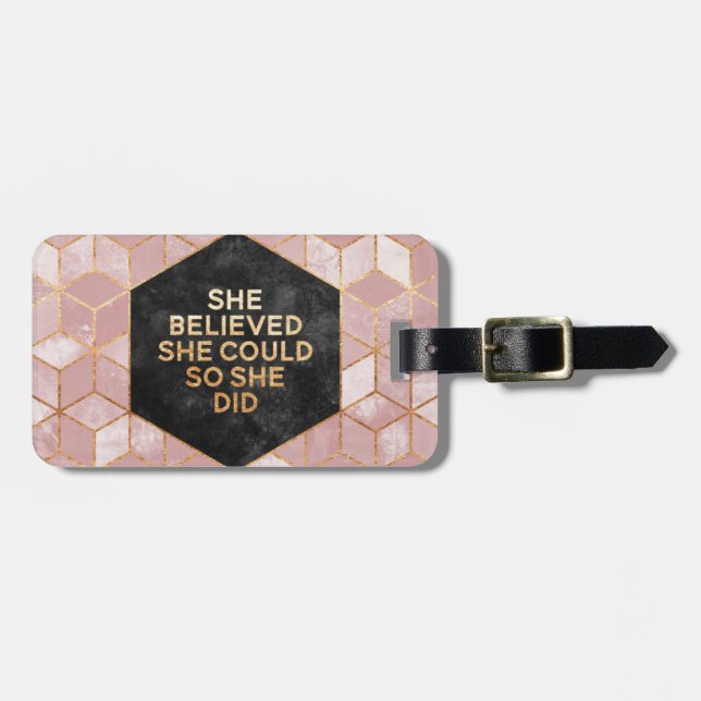 Etiqueta De Bagagem She Believed She Could Assim She Did (Frente Horizontal)