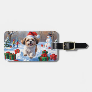 Etiqueta De Bagagem Shih Tzu Correndo na Neve com Chapéu de Natal