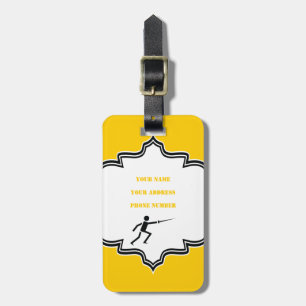 Etiqueta De Bagagem Silhueta preta do esgrimista com a espada que