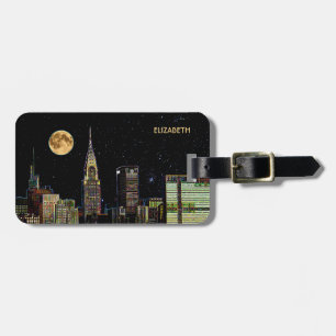 Etiqueta De Bagagem Skyline de New York na noite com Lua cheia