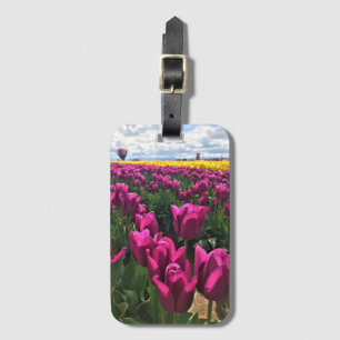 Etiqueta De Bagagem Tulipas Roxas num Campo com Balão de Ar Quente