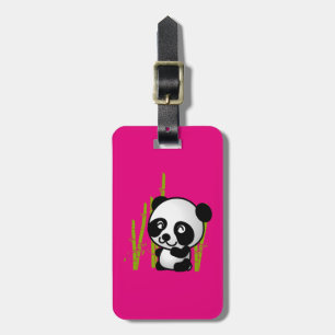 Etiqueta De Bagagem Urso panda branco e preto num pomar de bambu.
