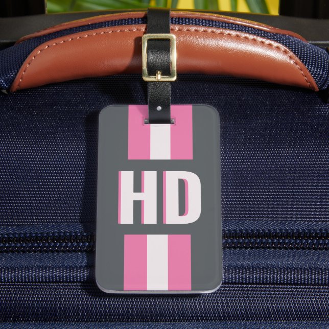 Etiqueta De Bagagem White and Pink striped Shadow Monogram bridesmaid (Frente Insitu 2)