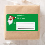 Etiqueta de Correio Personalizada do Pai Natal<br><div class="desc">O Papai Noel envia etiquetas são perfeitos para enviar presentes de Natal para crianças. Os presentes de papais noeis para crianças são ainda mais especiais quando recebem um pacote de Papais noeis incluindo o endereço real dos Papais noeis. 123 Elf Road, Polo Norte 8888 Ou pode mudá-lo para o seu...</div>