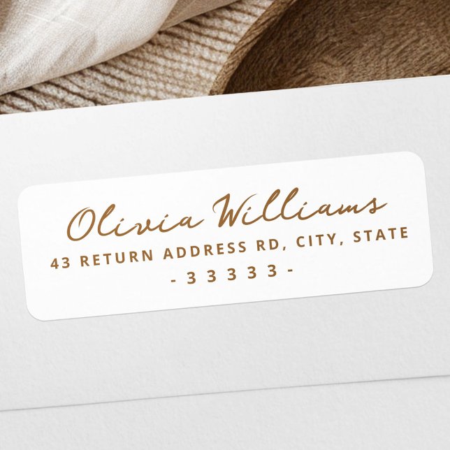 Etiqueta de endereço de devolução em letra manuscr (Handwritten script white return address label)