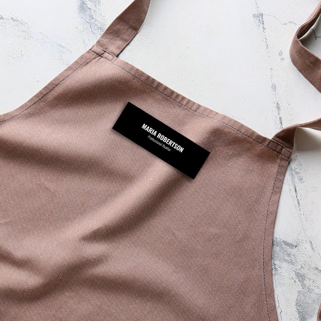 Etiqueta De Nome Cargo do Funcionário Personalizado Simples (Simple black and white employee name badge)