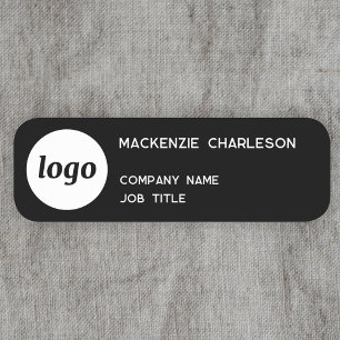 Etiqueta De Nome Crachá Minimalista Preto com Logotipo Simples