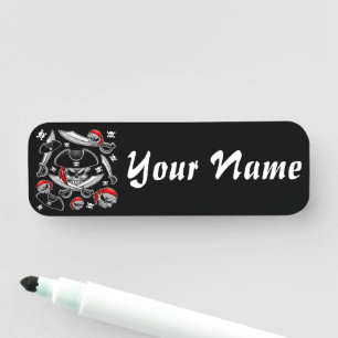 Etiqueta De Nome Crânio Pirata com Sabers Cruzados