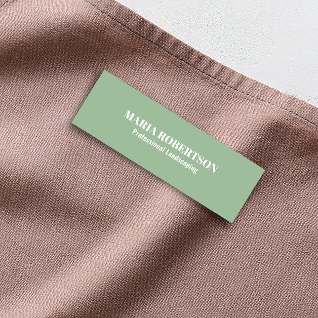 Etiqueta De Nome Green Employee Job Title Simple (Green simple business employee name tag.)