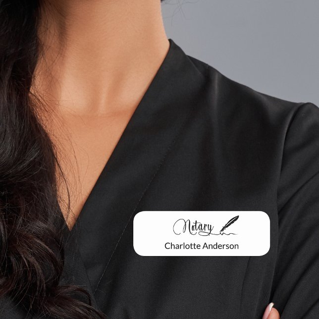 Etiqueta De Nome Letra de caneta branca notária elegante simples (Criador carregado)