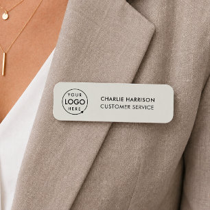 Etiqueta De Nome Logotipo Cinza   Funcionário da Empresa Moderna