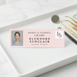 Etiqueta De Nome Logotipo de Roteiro Rosa Corado Foto Estúdio de Cí