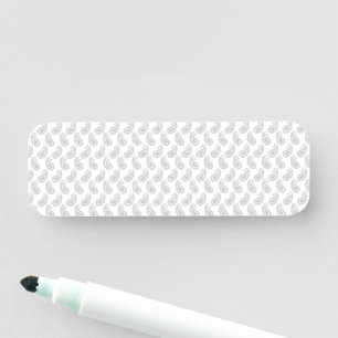 Etiqueta De Nome um fundo branco com um padrão no meio