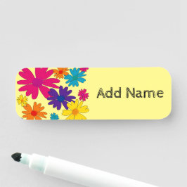 Etiqueta De Nome Um leito floral de flores margaridas