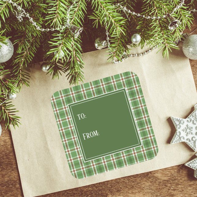 Etiqueta de Presente Clássico de Natal Xadrez Verd (Christmas holiday square sticker with green and red plaid pattern. )