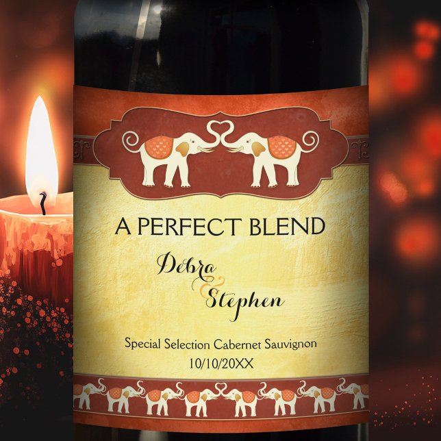 Etiqueta de Vinho de Casamento de Elefantes Branco (Criador carregado)