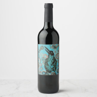etiqueta de vinho de pintura em corvo